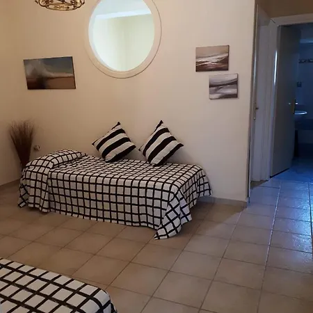 Dragan Apartments *